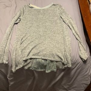 Sage Green Long sleeved shirt with lacey back